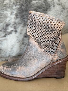 Bed Stu Dutchess Wedge Ankle Boots 7 Smoke Gray Heavy Beautiful Distressing